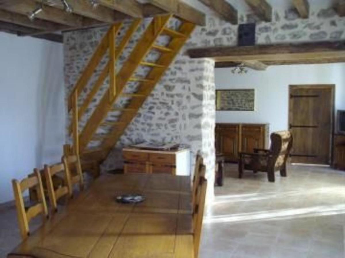 Gîte Saint-Léonard-des-Bois, 5 pièces, 7 personnes - FR-1-410-179 Exterior foto