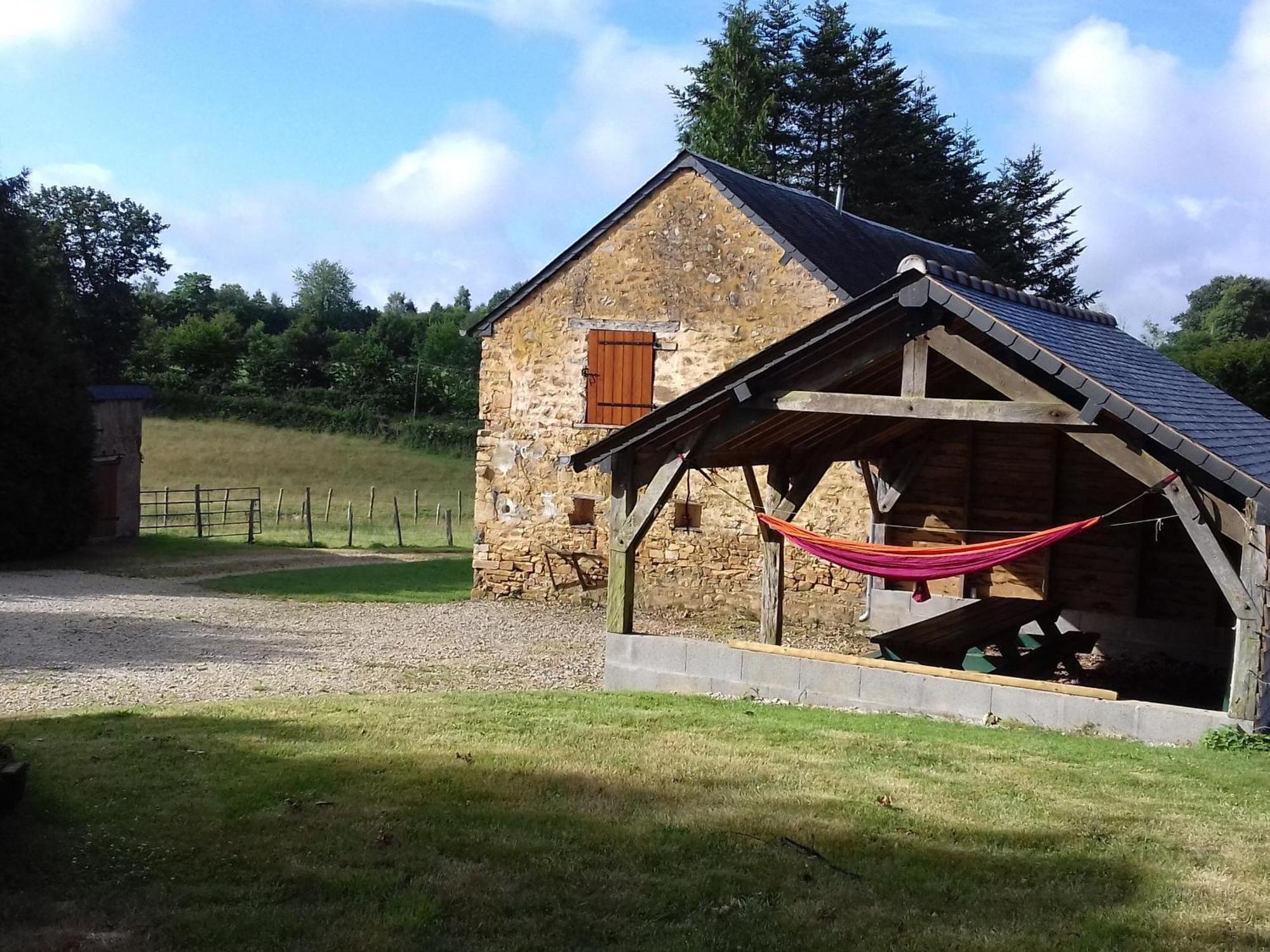 Gîte Saint-Léonard-des-Bois, 5 pièces, 7 personnes - FR-1-410-179 Exterior foto